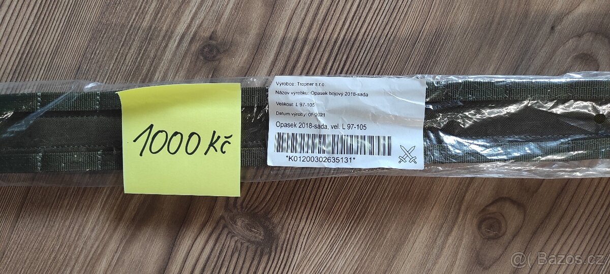 Vojenské oblečení