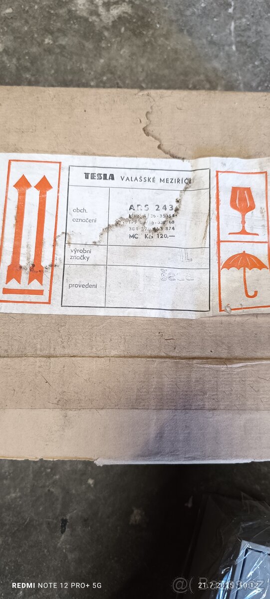 Retro reproduktor Tesla typ ars 243