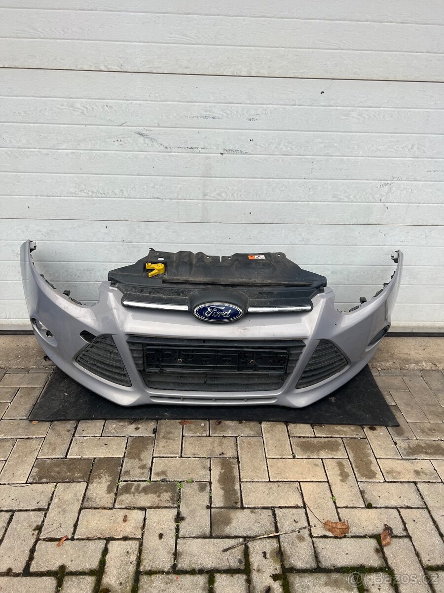Ford focus mk3 naraznik