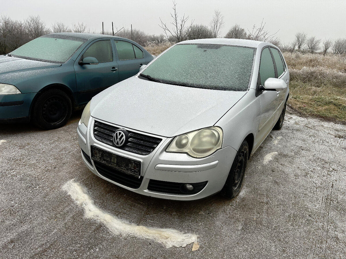Volkswagen Polo rok 2008 náhradní díly