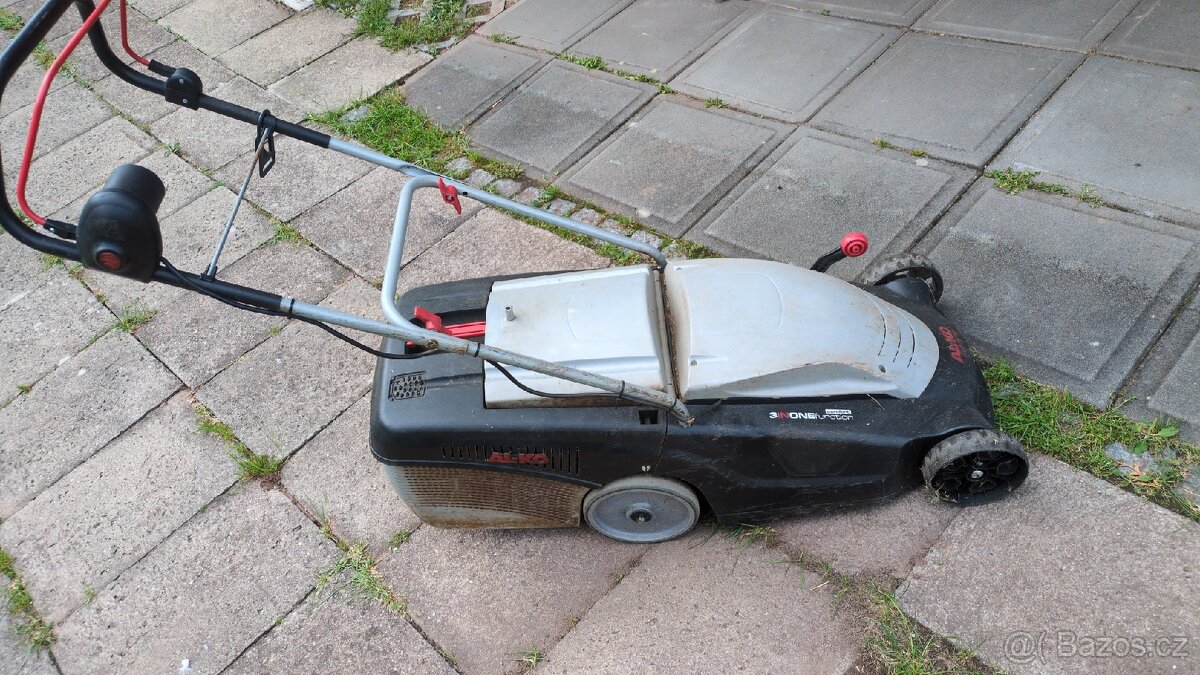 Sekačka na trávu elektrická