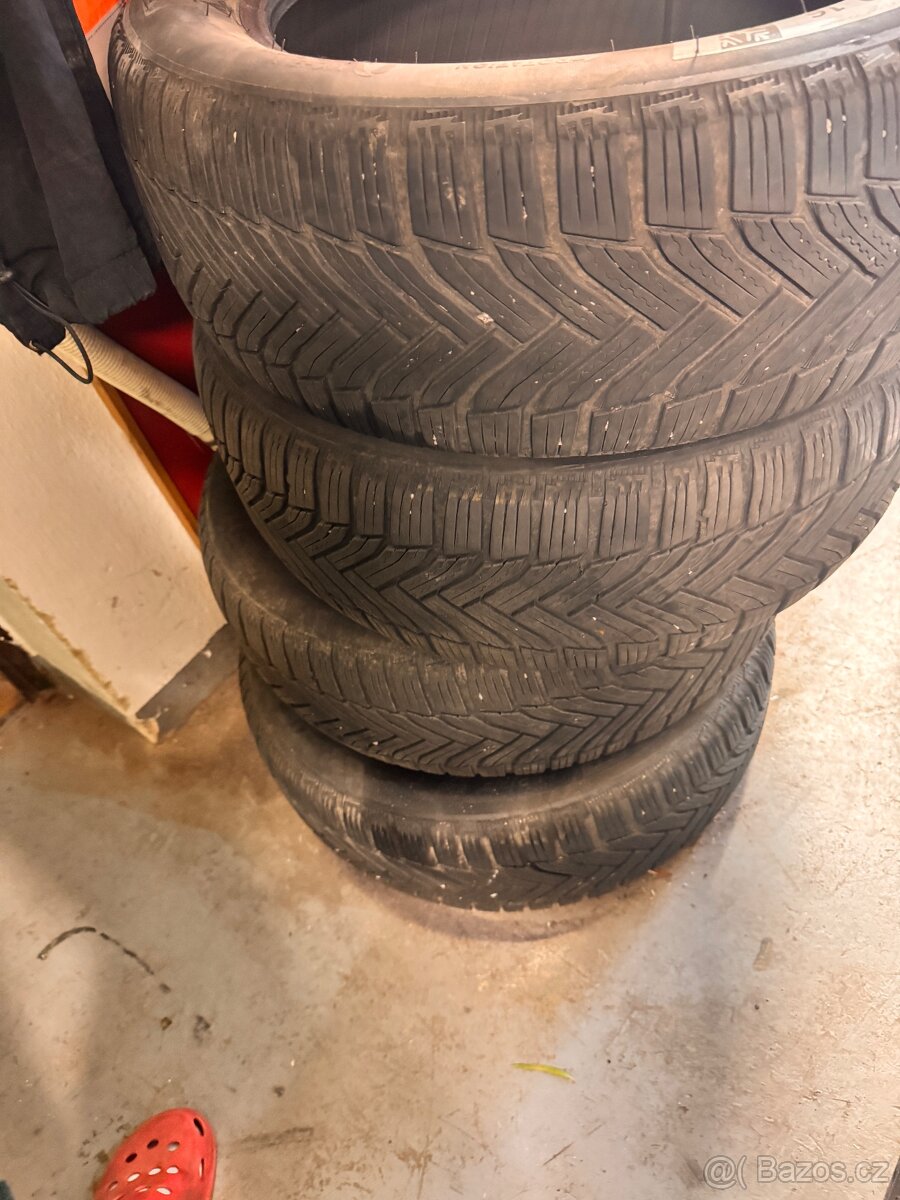 205/55 R16 Michelin