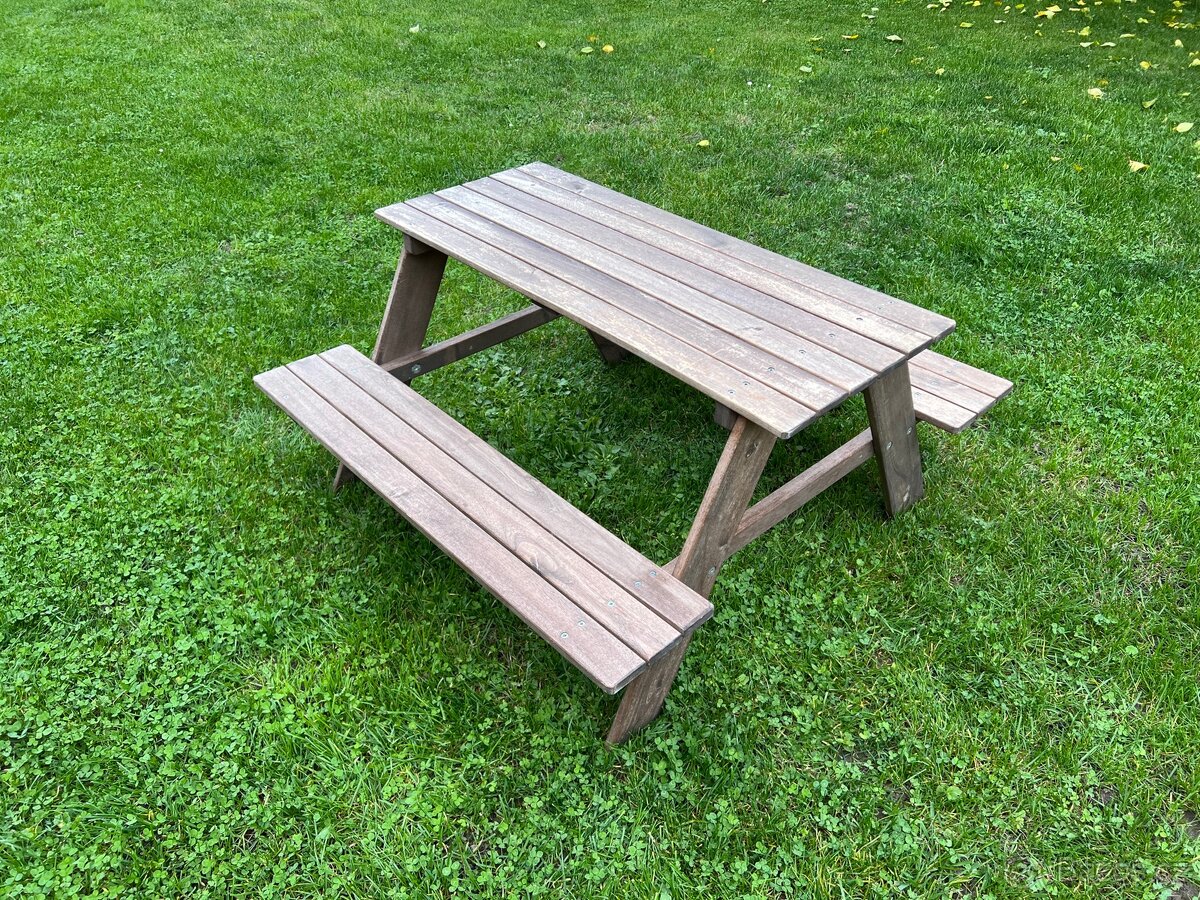 Dětská zahradní lavice, stolek