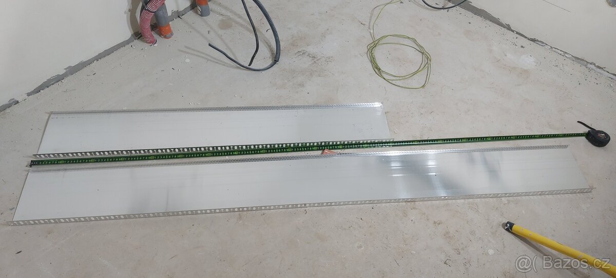 Zakládací lišta soklová