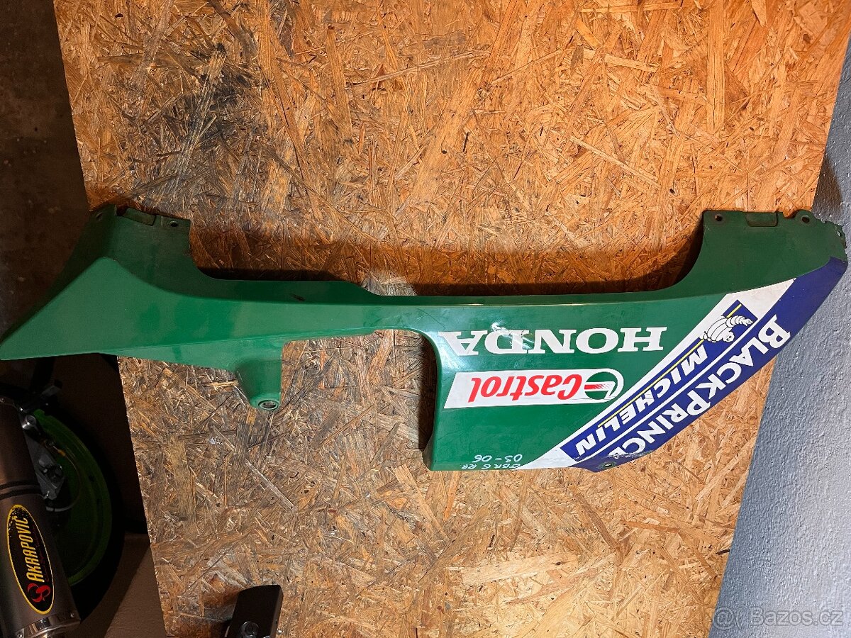 Levá spodní kapotáž na Honda CBR600RR PC37 05-06
