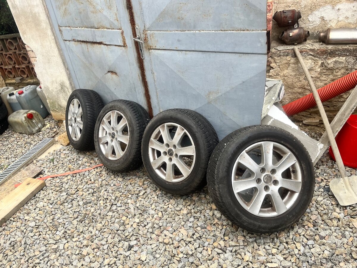 Zimní komplety 205/60 R16 5x112 Borbet