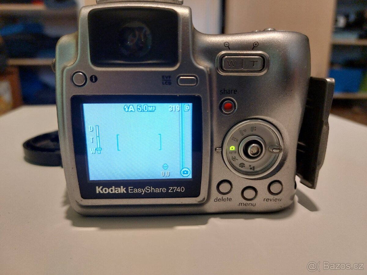 5MPx fotoaparát bezzrcadlovka Kodak easyshare Z740
