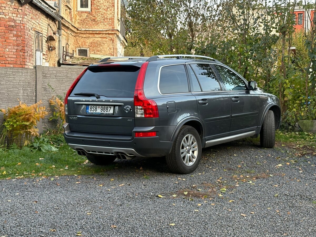 Volvo XC90 R-Design, 2.4 D5, 136,4 kW, automat, 2008