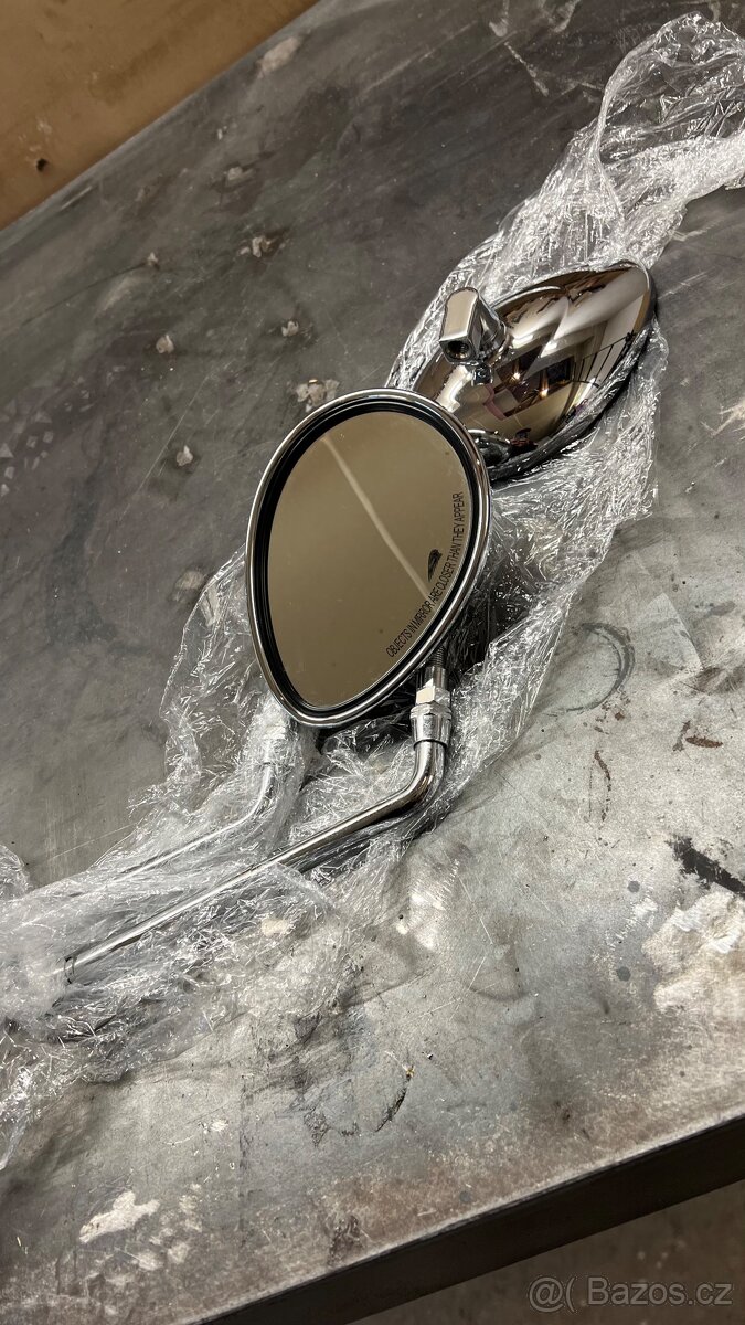 Indian SCOUT , Yamaha R1 2012