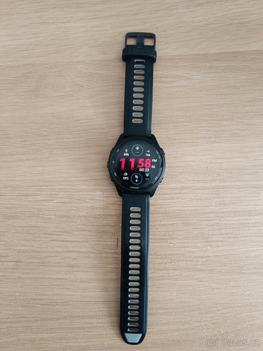 Garmin Forerunner 265 černé