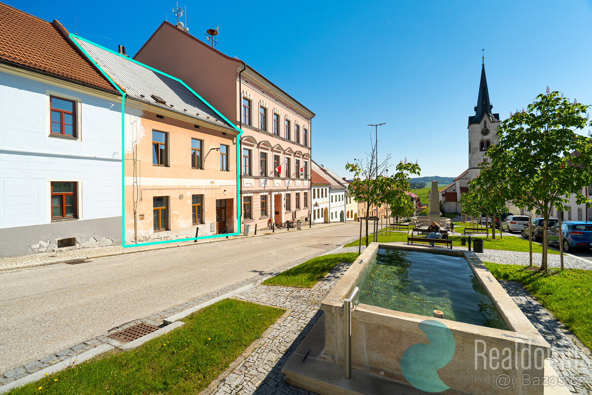 Prodej, dům se 3 byty 224 m2, Hořice na Šumavě