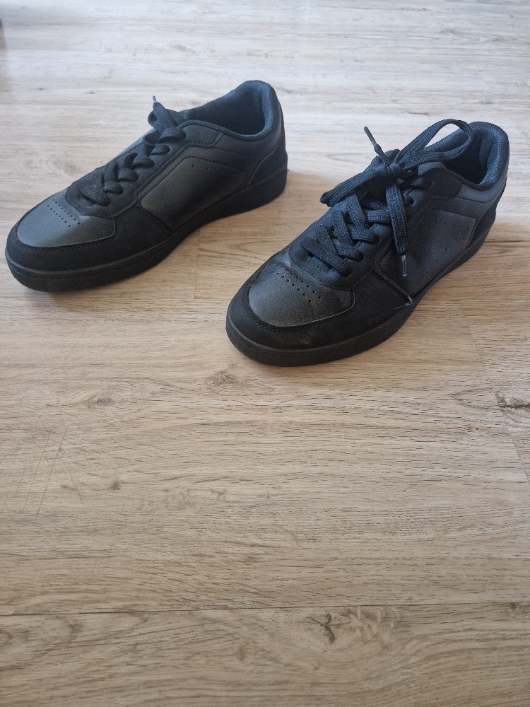 Boty Vty Deichmann vel. 41 černá