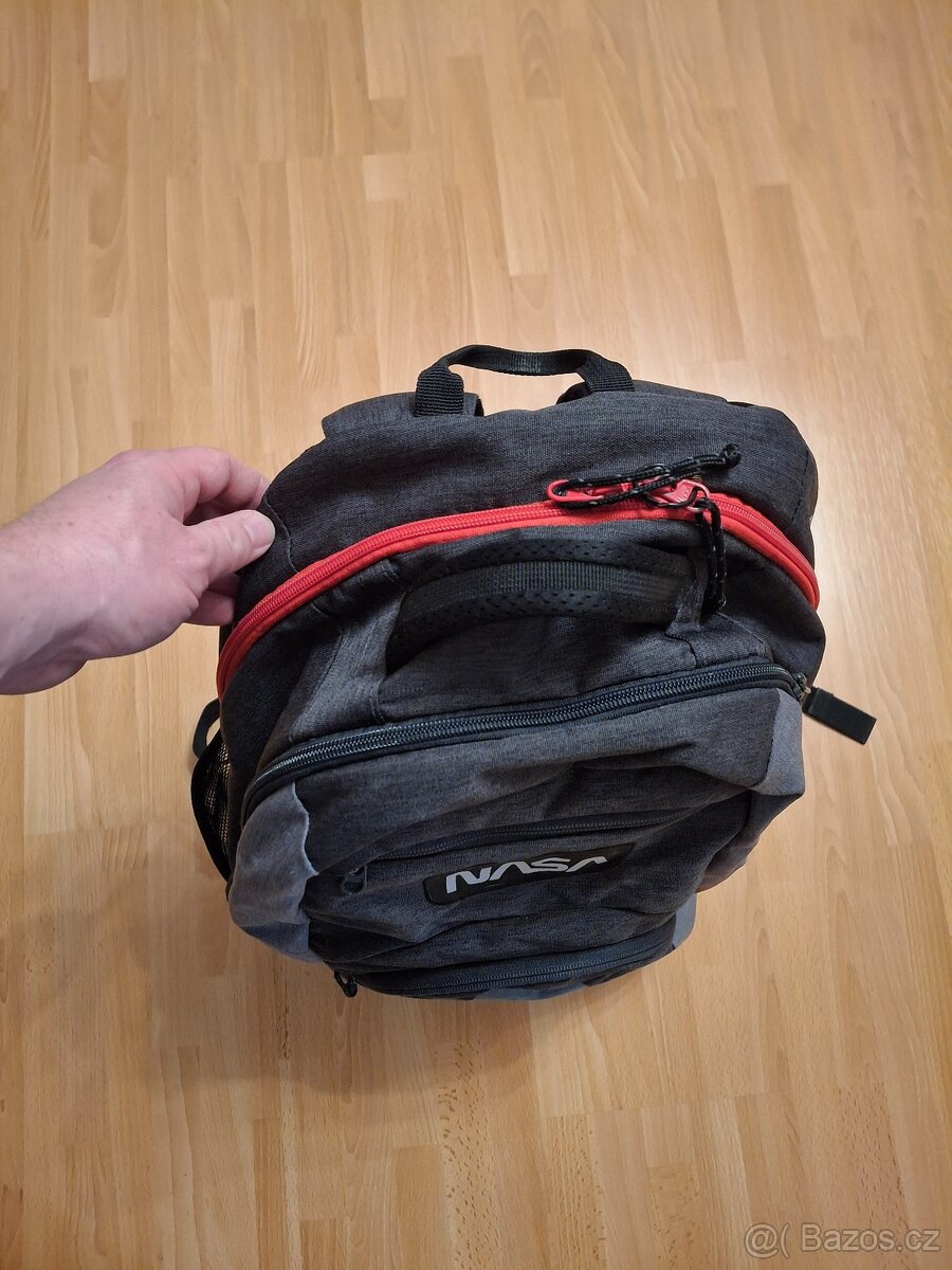 Batoh / školní taška