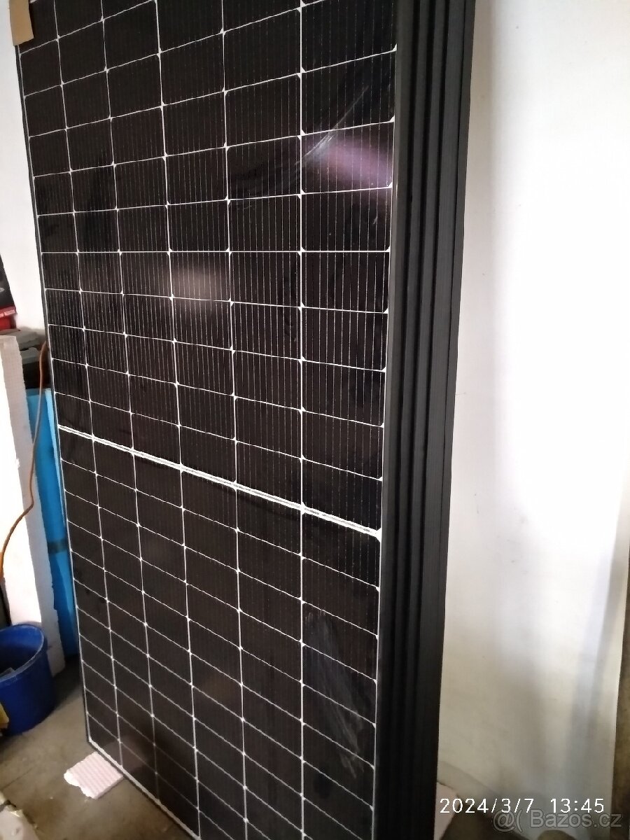 Solární fotovoltaické panely 500W