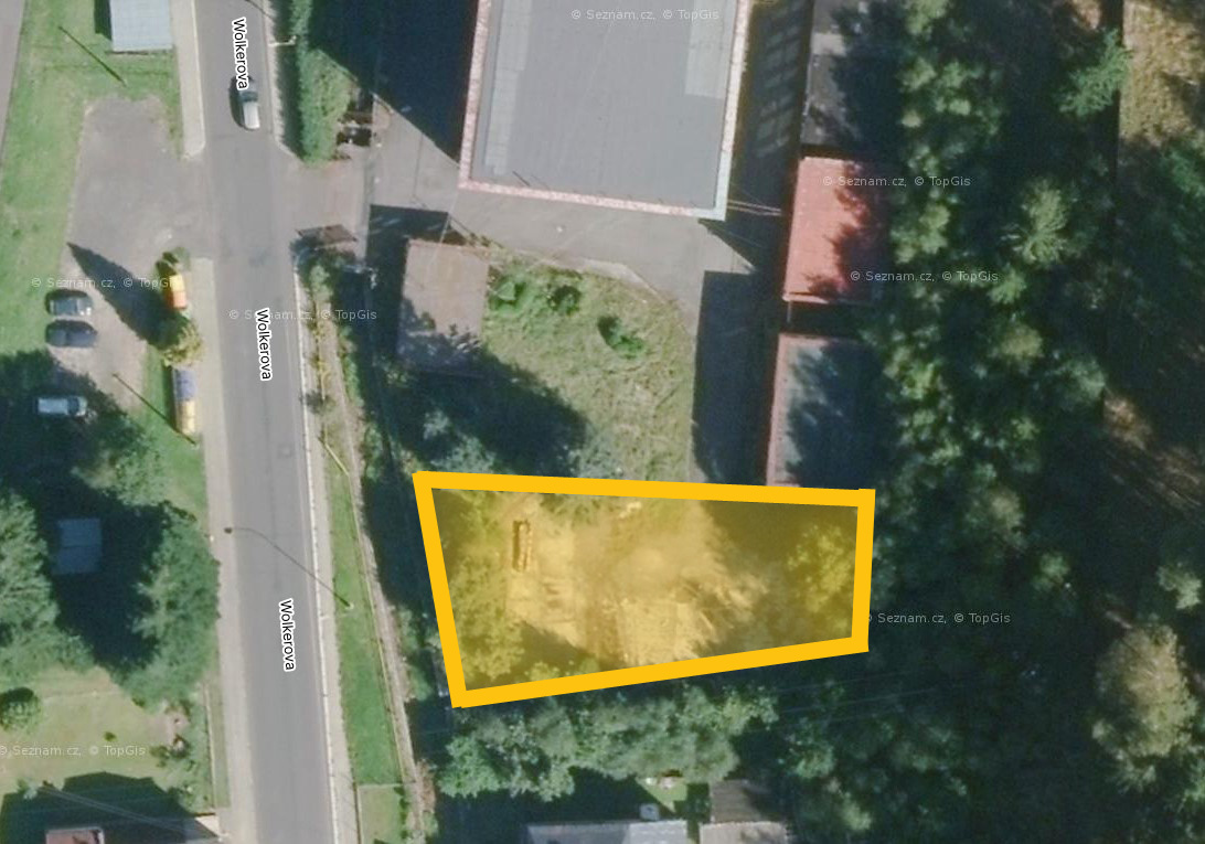 Kraslice - pronájem pozemku cca 850 m2 a dílny 100m2