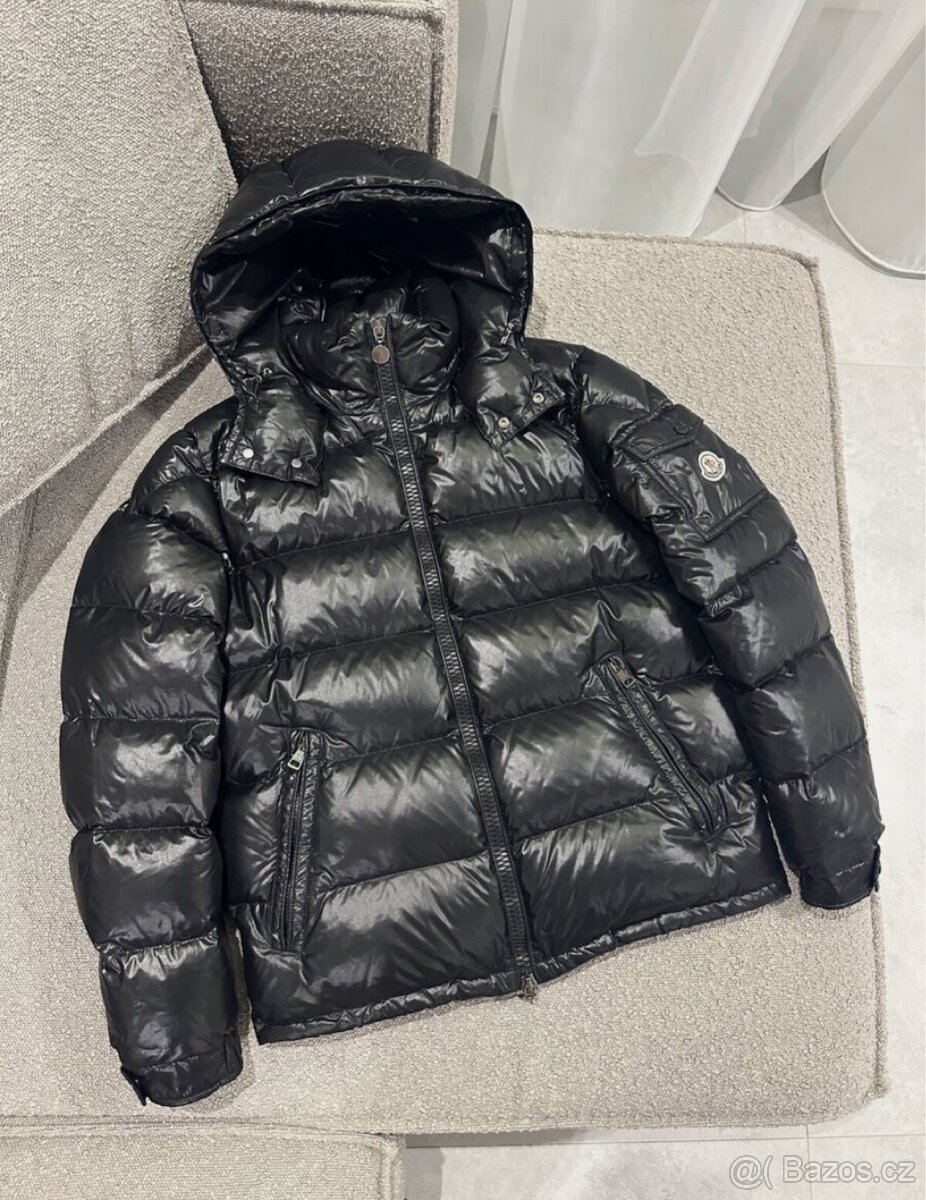 Moncler Maya Jacket L