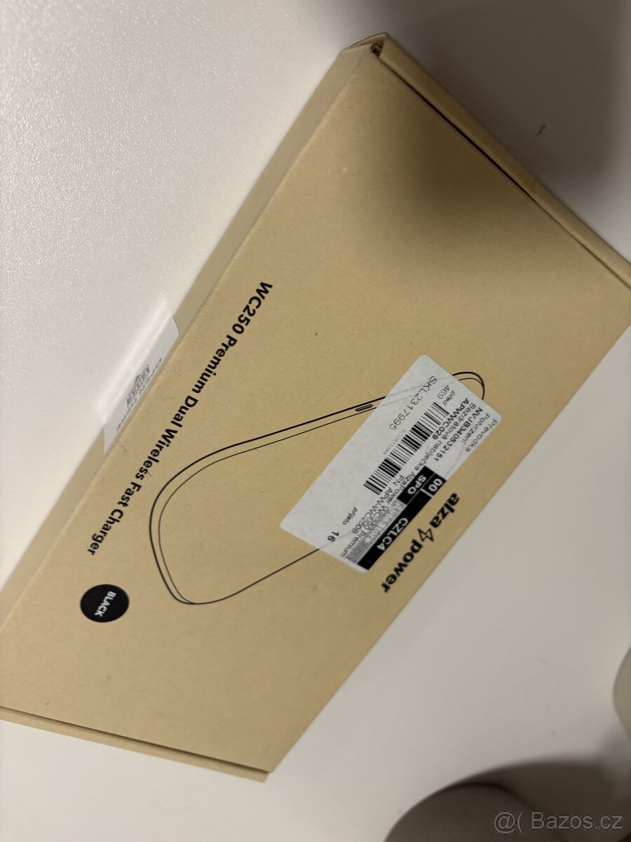 AlzaPower WC250 Premium Dual Wireless Fast Charger 15W černá
