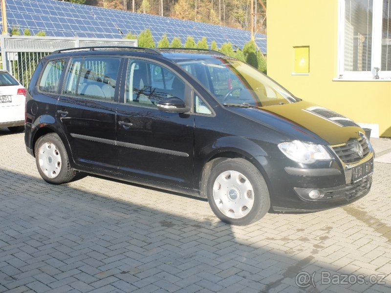 VW Touran 1,4 TSI, CNG, 110 kW, 7 míst