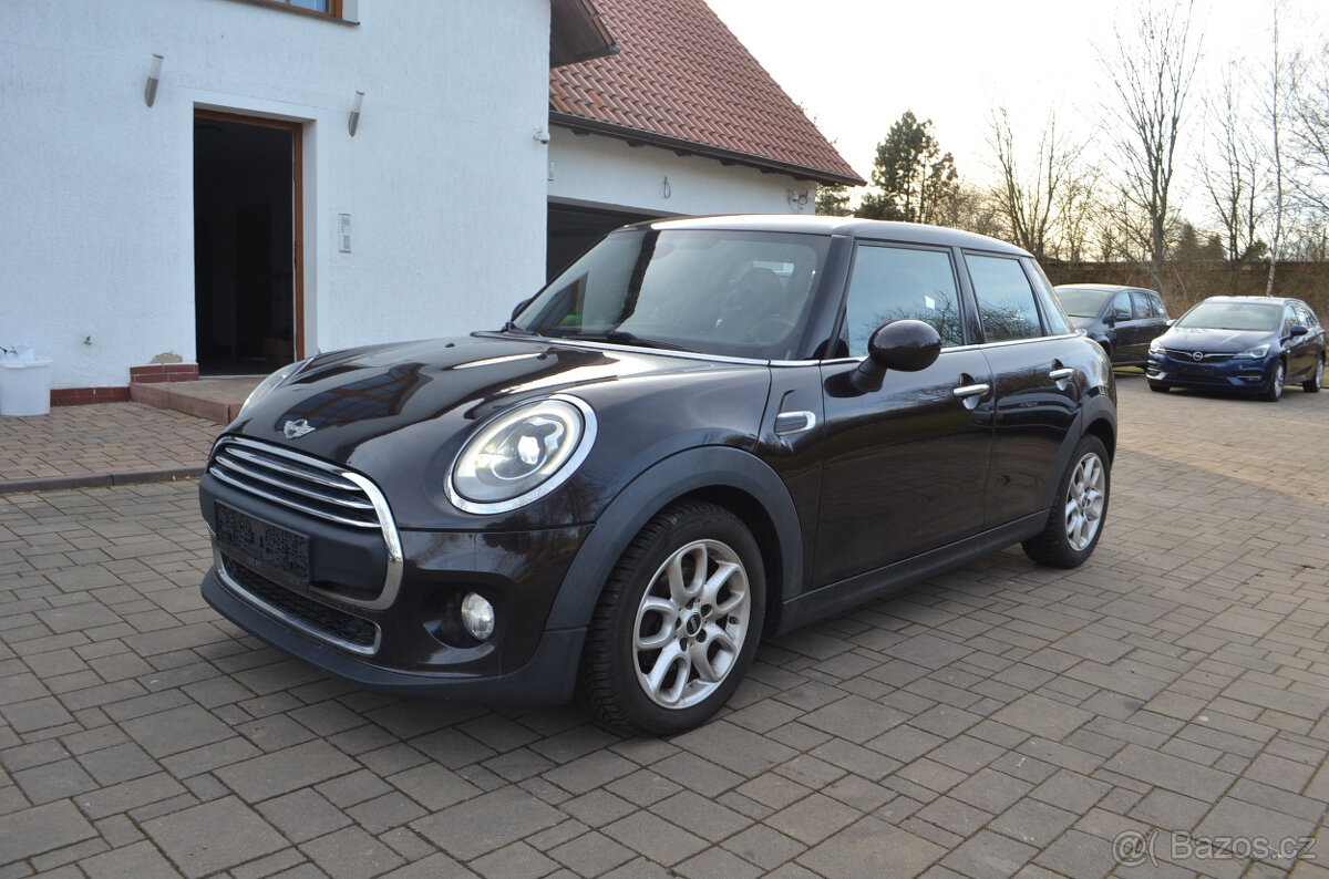 PRODÁM MINI COOPER ONE 1.5D 5-DVÉŘ NAVI,ALU,TEMPOMAT