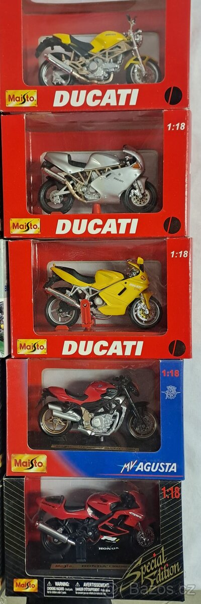 Modely motorek 1:18