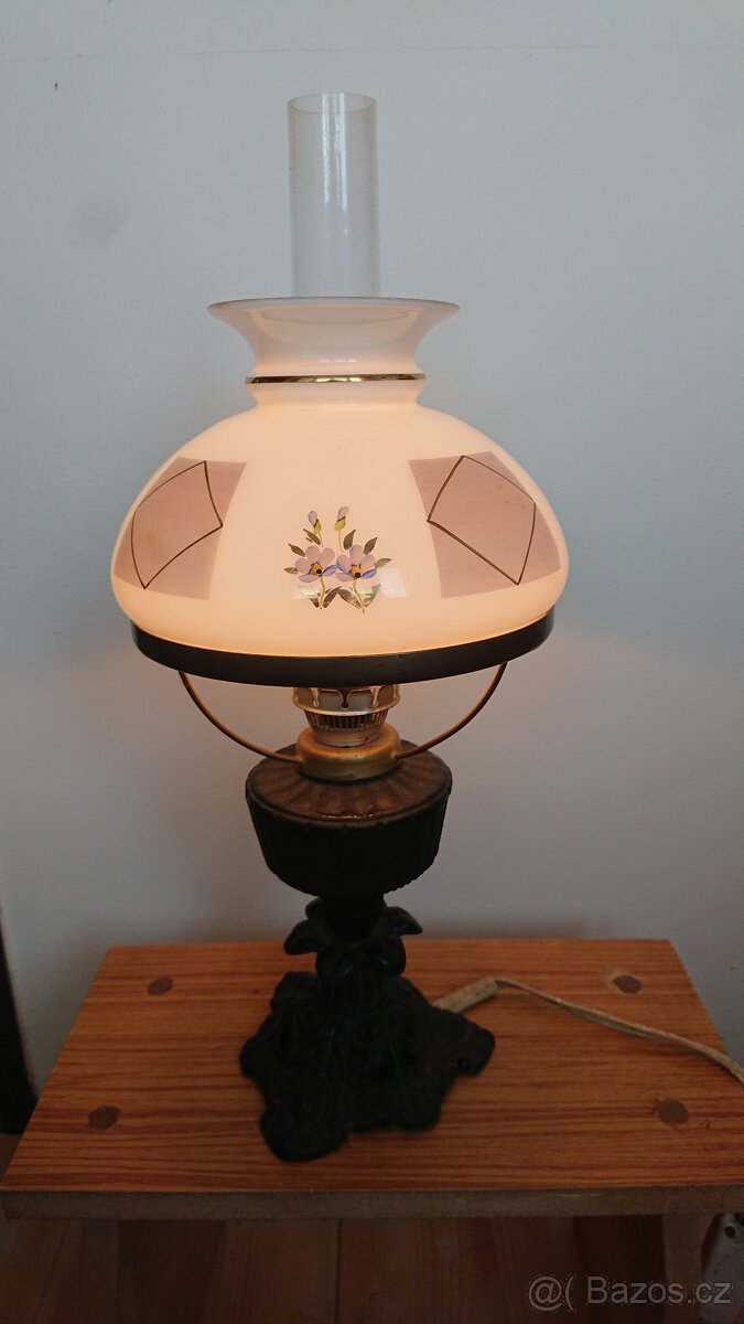 Stolní lampa