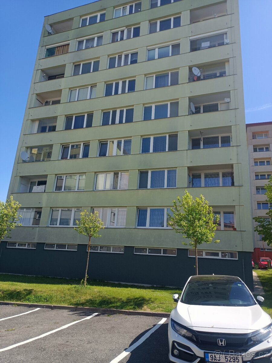 PRODEJ BYTU 3+1 ZRUČ NAD SÁZAVOU