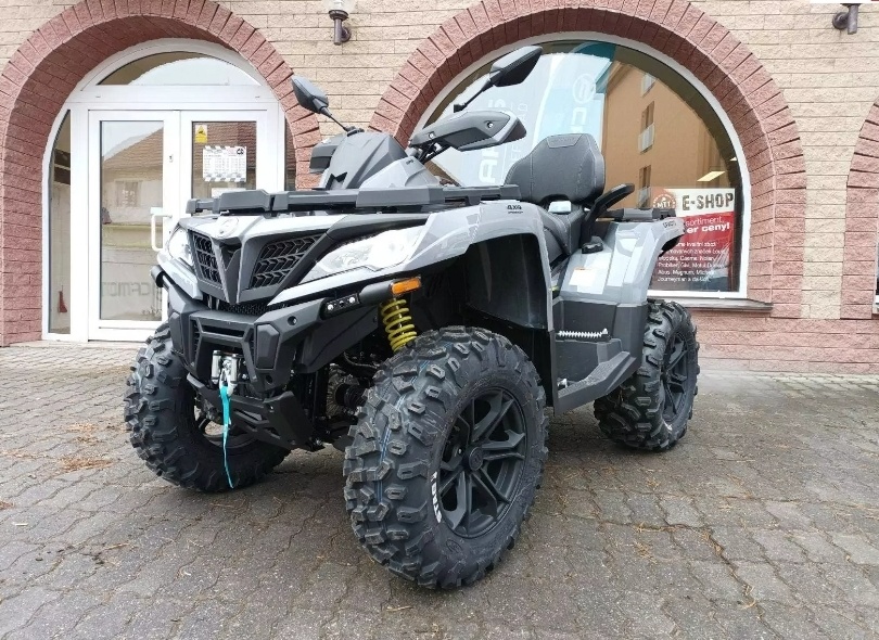 CFMOTO Gladiator X1000 V-Twin EPS T3b