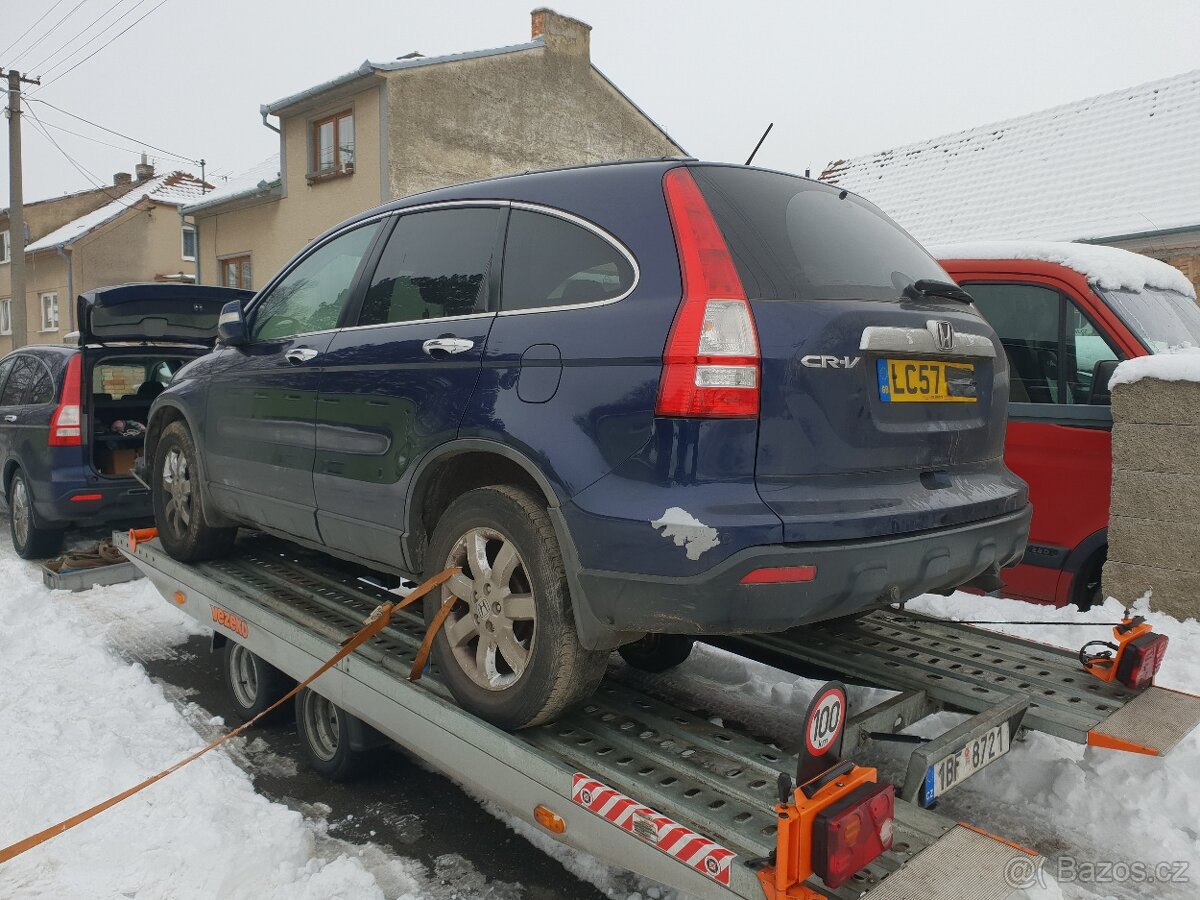 Honda CRV pred i poface na náhradní díly