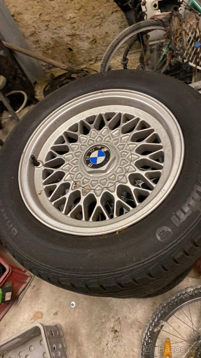 5ks pavuciny bmw Styling 5 + klic na poklicky bbs