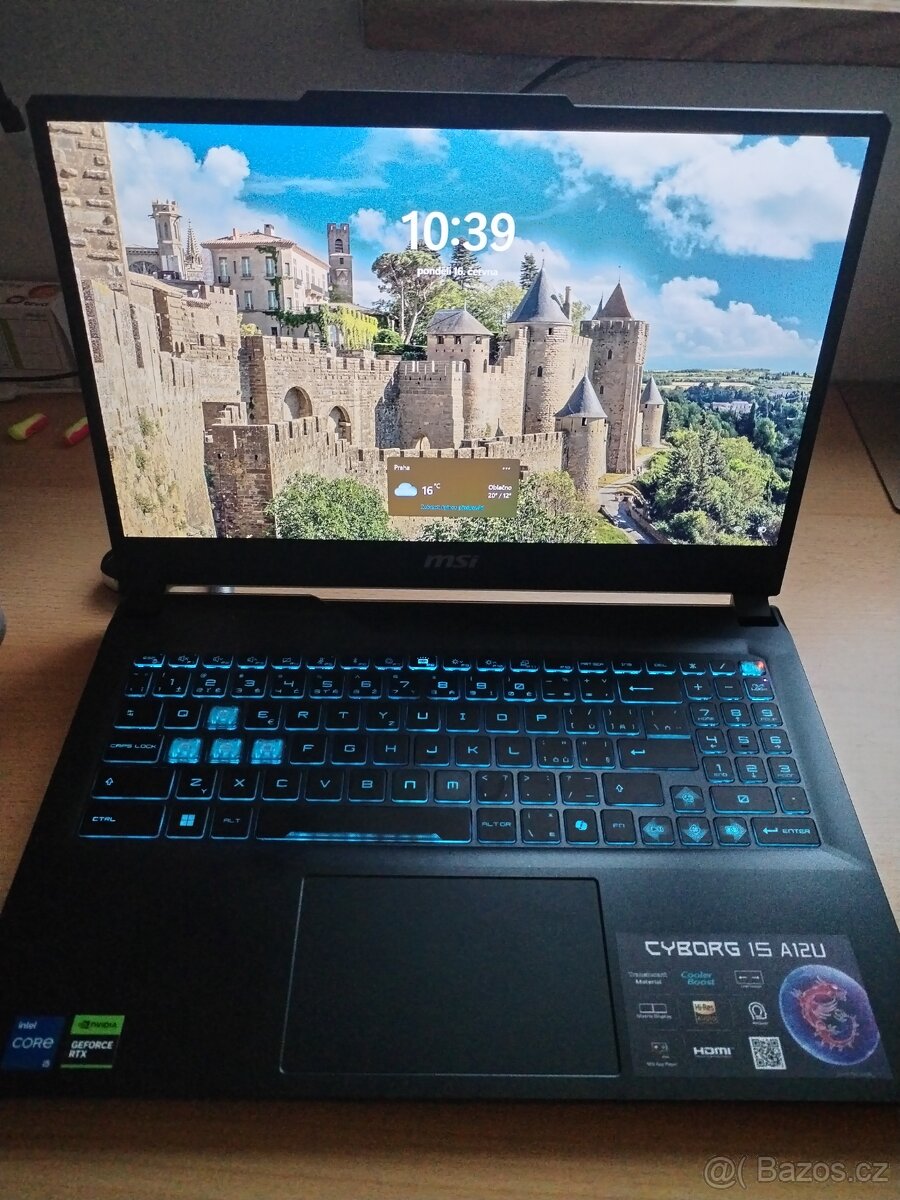 MSI Cyborg 15 A12UC-1444CZ