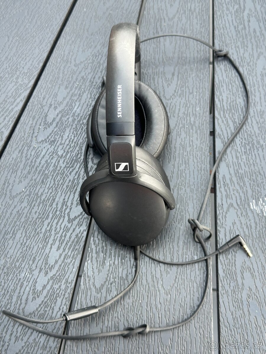 Kabelová sluchátka SENNHEISER HD 400s