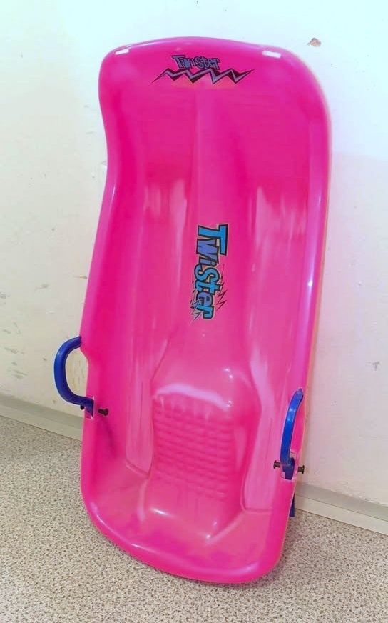 Krásné růžové sáňky sáně boby pro děti Twister