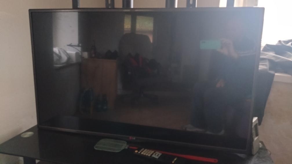 TELEVIZE LG