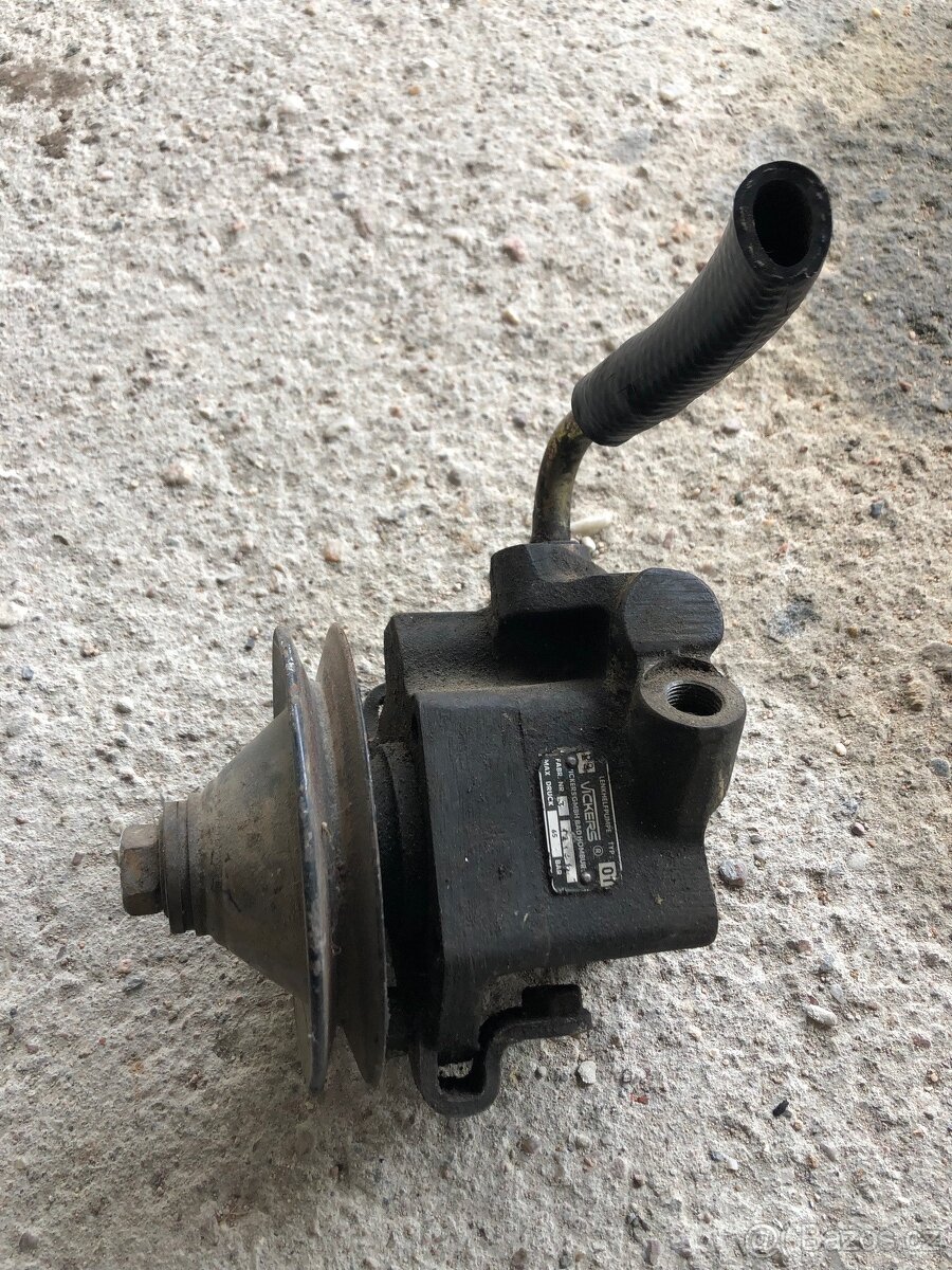 servo pumpa vickers