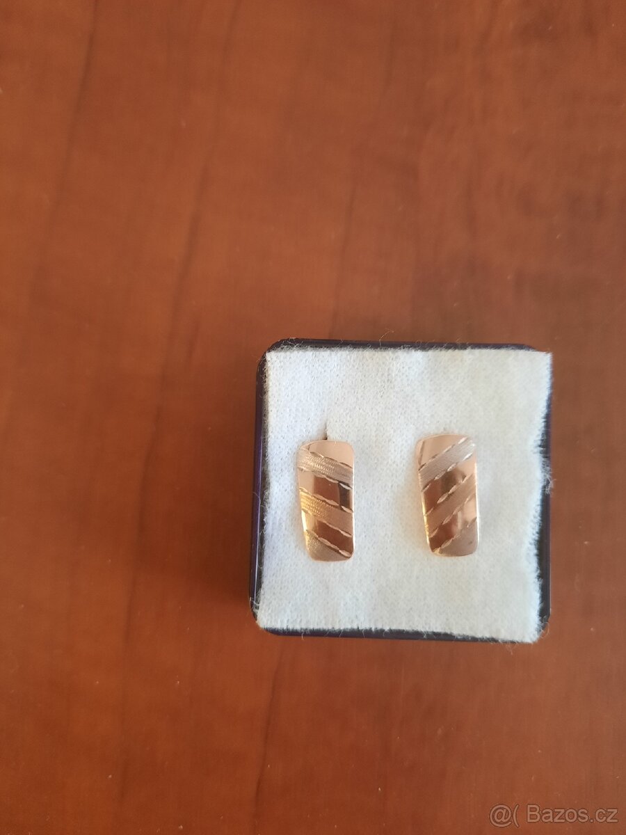 Zlaté náušnice NOVÉ
