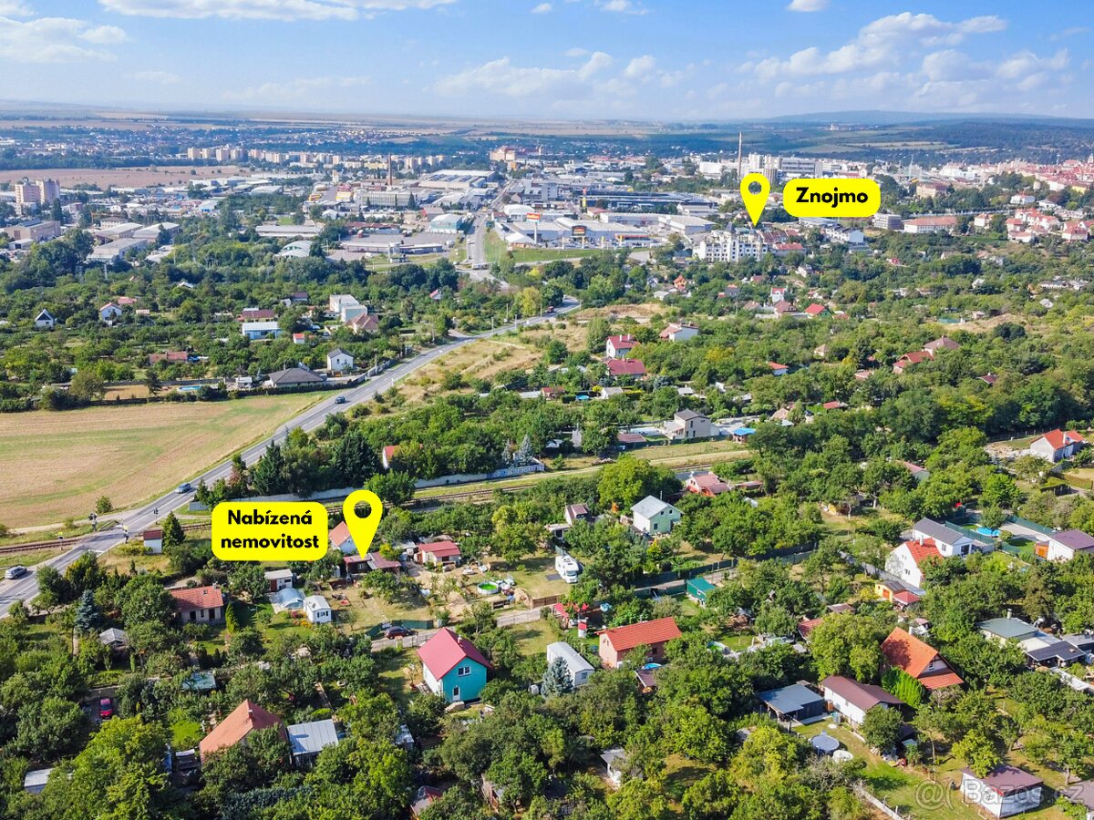 Prodej krásné zahrady, 476 m2 - Dobšice u Znojma