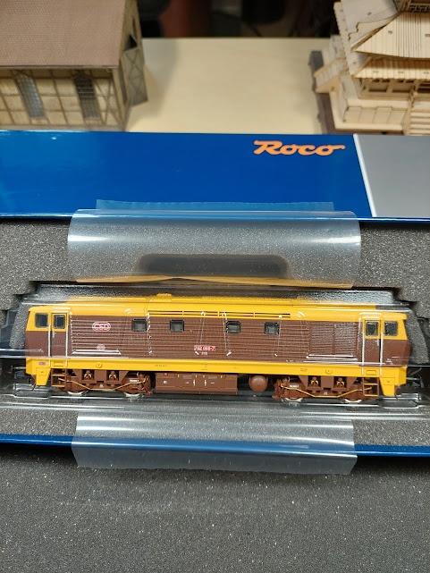 Dieselová lokomotiva řady 752 068-7 - ČSD/ČD DCC ZVUK