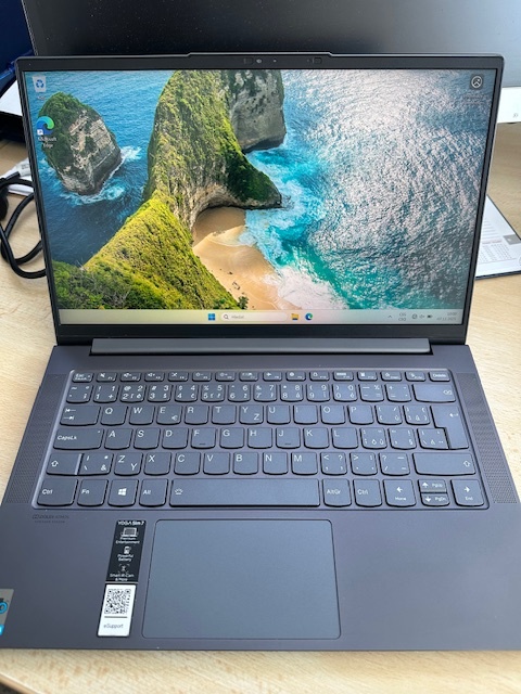 Lenovo Yoga Slim 7