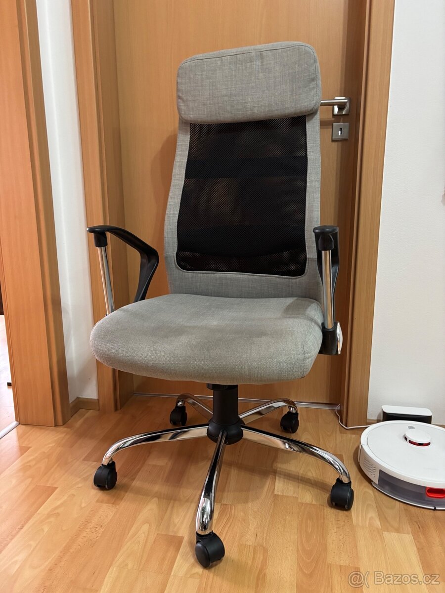 Prodávám kancelářskou židli, vše OK