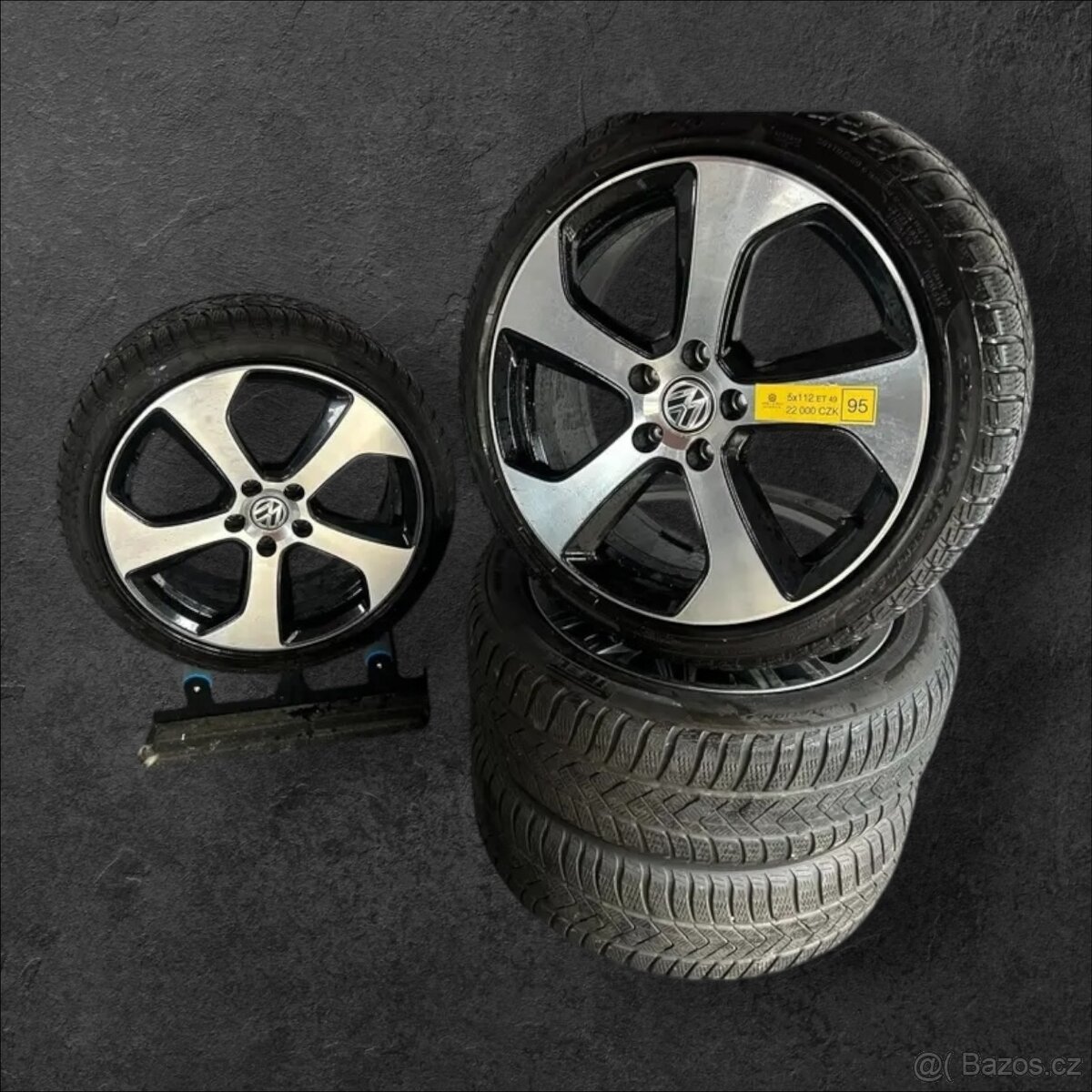 Zánovní originální alu kola VW 5x112 + 225/40r18