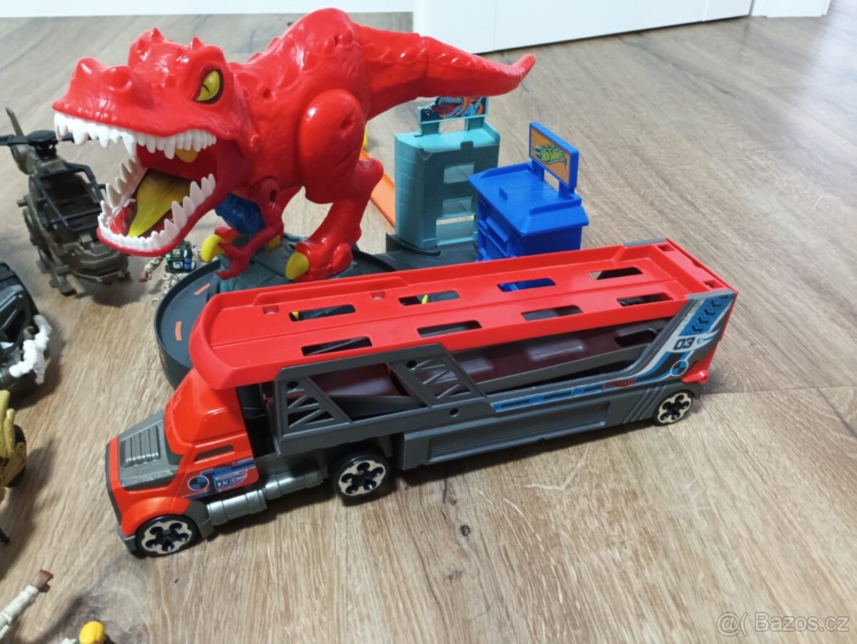 Hot wheels + něco navíc
