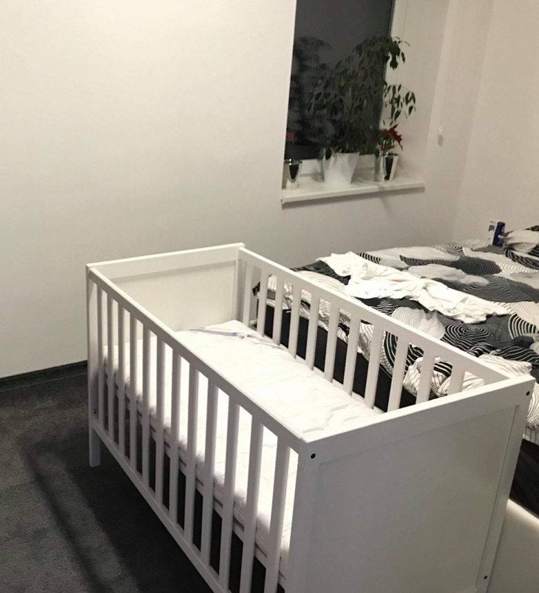 Dětská postýlka 120x60