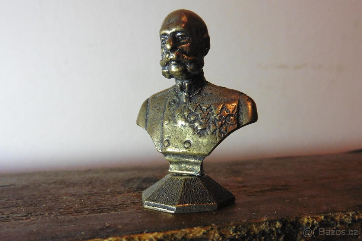 Busta Franz Josef mosaz origo