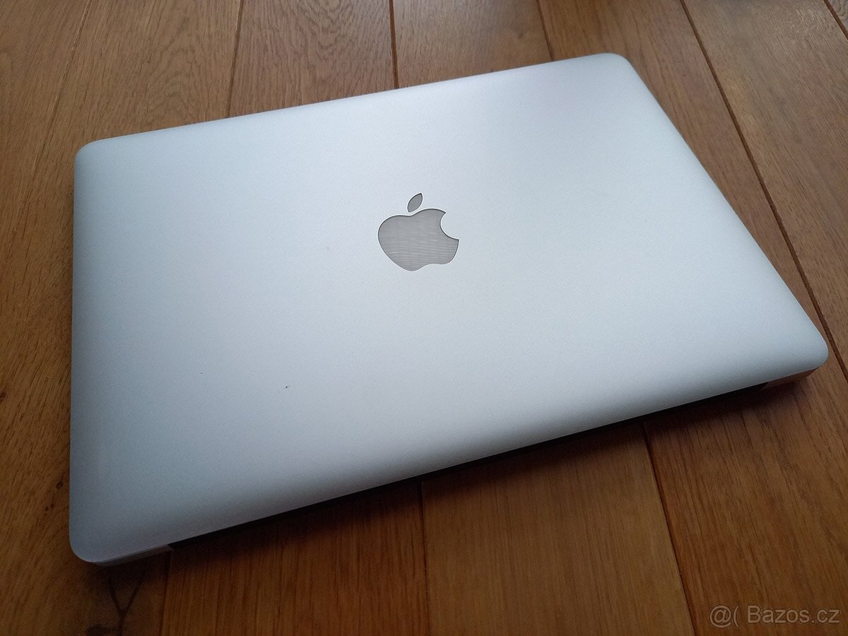 Macbook Air 13, Early 2015, 1,6 GHz i5, 4 GB RAM, 120 GB SSD
