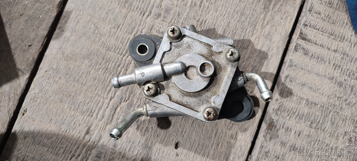 Suzuki SV 650N/S 99-02 Palivová pumpa/ čerpadlo