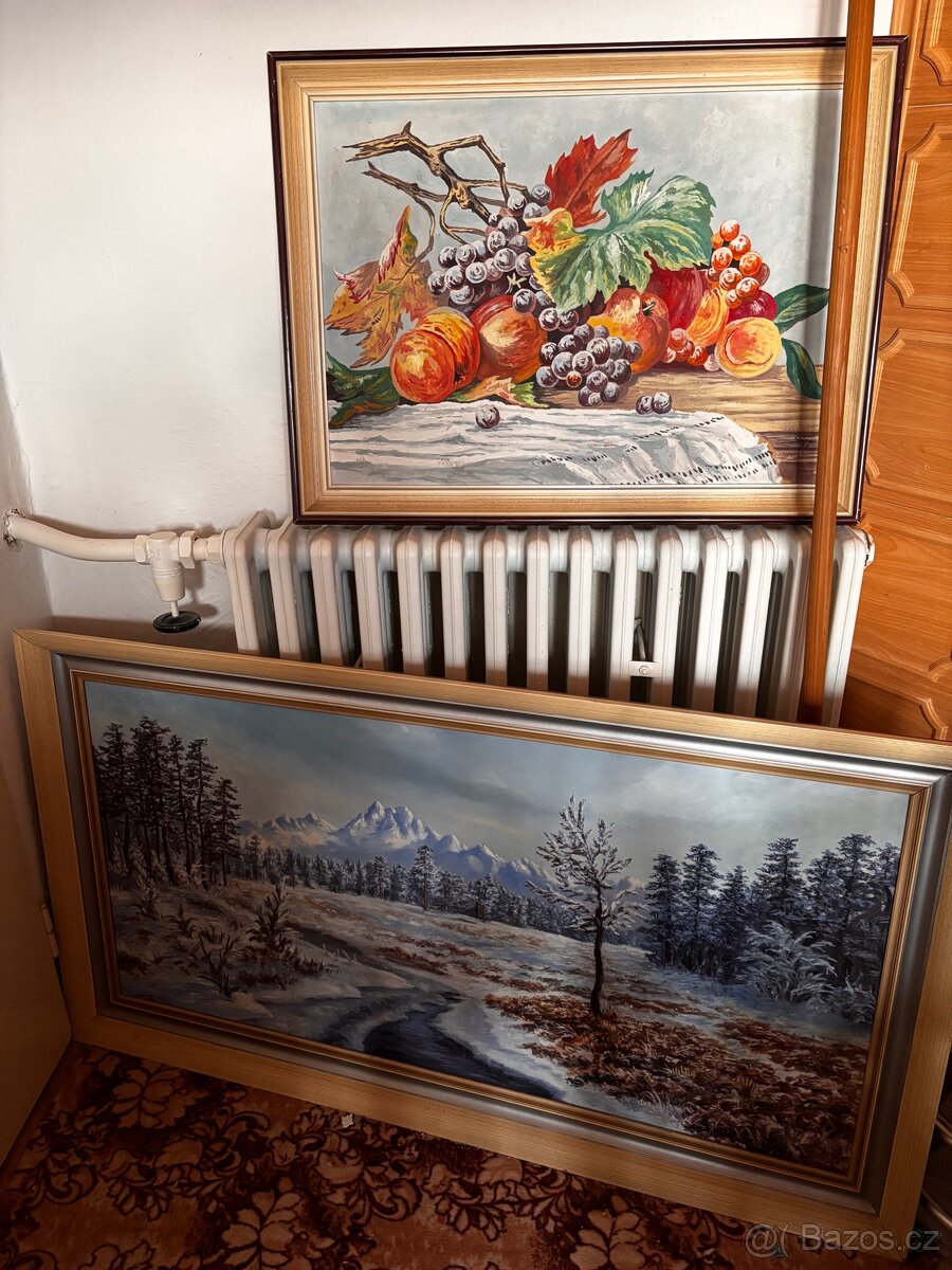 Dva velke staré obrazy