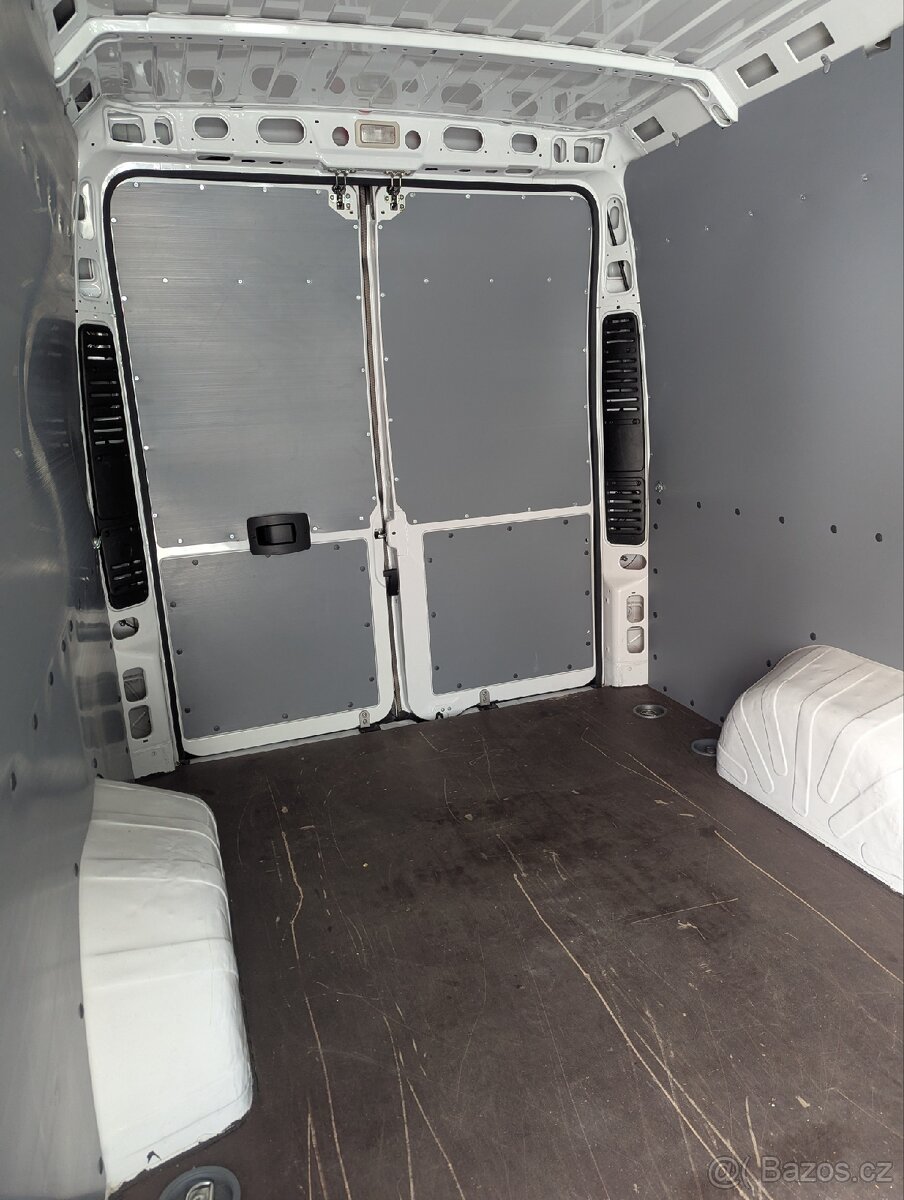 Fiat Ducato originální obložení interiéru L4H2