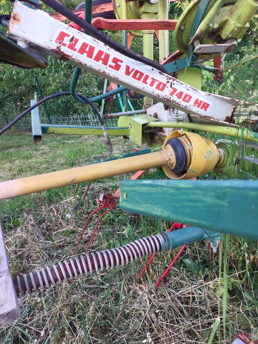 Claas Volto 740