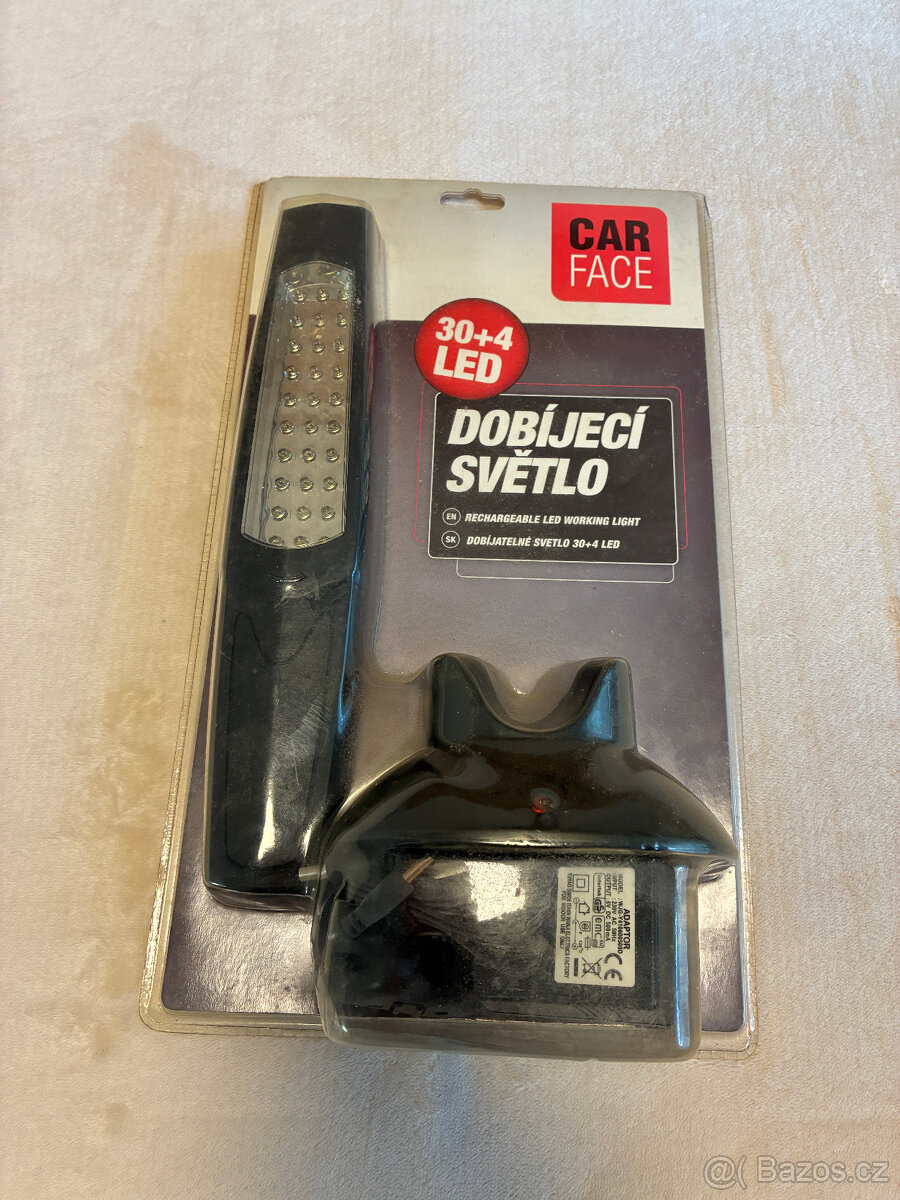 LED dobíjecí světlo