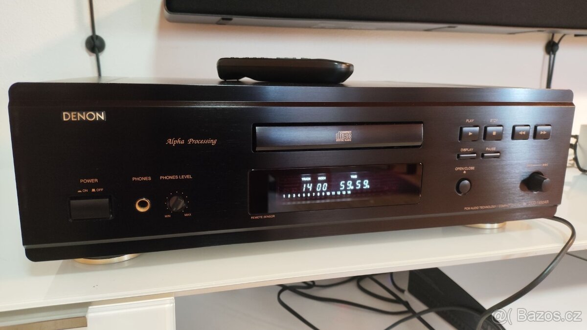 High-End CD přehrávač Denon DCD-1450AR – TOP stav